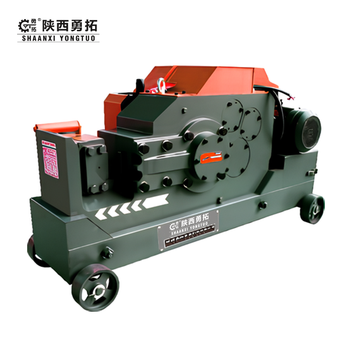 круглопильный станок с ЧПУ для резки стального прутка